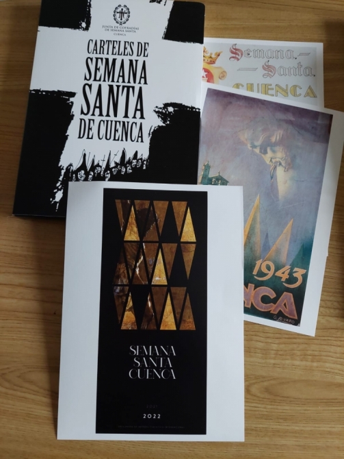 A la venta las Publicaciones Oficiales de la JdC para 2022, que incluyen una carpeta con todos los carteles