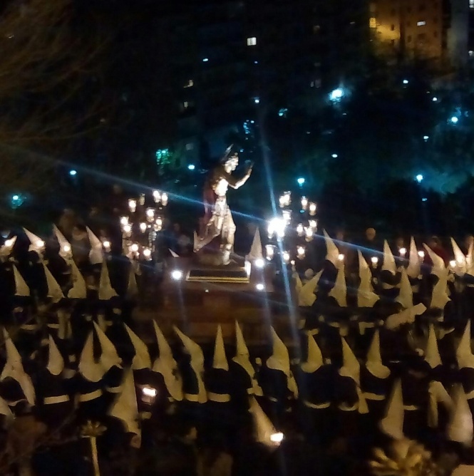 La V. H. de San Juan Bautista suspende su Junta General de subasta