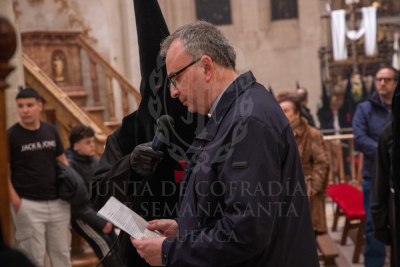 La Catedral acoge la prédica de las Siete Palabras en un Lunes Santo en que la lluvia impide la salida de la Vera Cruz