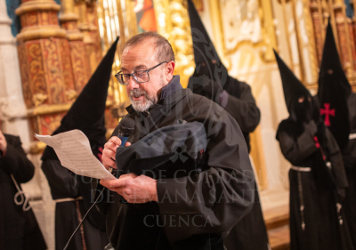 La Catedral acoge la prédica de las Siete Palabras en un Lunes Santo en que la lluvia impide la salida de la Vera Cruz