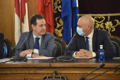 La Diputación y la Junta de Cofradías firman el convenio de colaboración para Semana Santa por valor de casi 50.000 euros