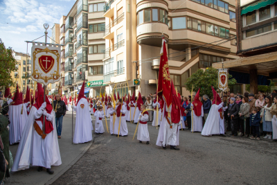 Y el Señor escuchó la plegaria de Cuenca e hizo brillar el sol para un radiante Hosanna