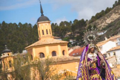 Y el Señor escuchó la plegaria de Cuenca e hizo brillar el sol para un radiante Hosanna