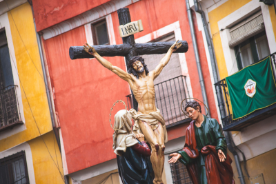 En el Calvario revela sus mil formas de hacer penitencia