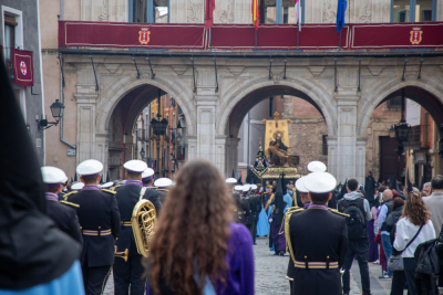 En el Calvario revela sus mil formas de hacer penitencia