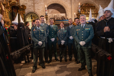 Cuenca refrenda su amor por Cristo en un Santo Entierro íntimo y participativo