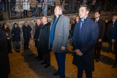 Cuenca refrenda su amor por Cristo en un Santo Entierro íntimo y participativo
