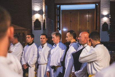La tarde en que Cristo venció a la muerte y el Duelo, a su propia historia