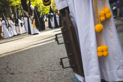 La tarde en que Cristo venció a la muerte y el Duelo, a su propia historia