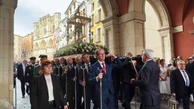 Unidad y fe colectiva en una radiante tarde de Corpus Christi 