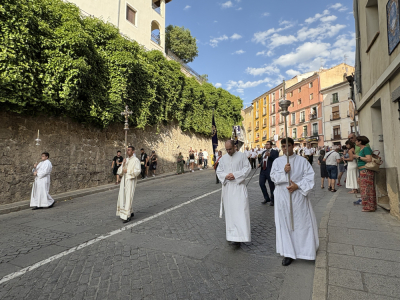 Unidad y fe colectiva en una radiante tarde de Corpus Christi 