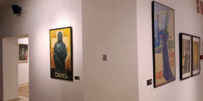 Inaugurada la primera exposición temporal de la nueva etapa del Museo nazareno: 'Carteles de Semana Santa'