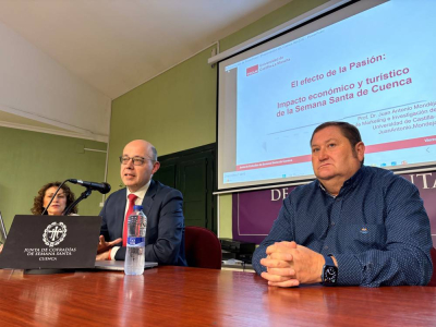 Más de un centenar de directivos de nuestras hermandades se forman en religiosidad, puesta en escena e impacto económico