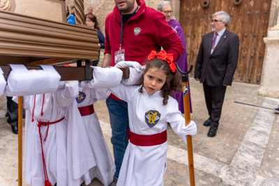 Cerca de mil niños desafían al frío en la Procesión Infantil y auguran un futuro brillante para nuestra Semana Santa
