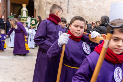 Cerca de mil niños desafían al frío en la Procesión Infantil y auguran un futuro brillante para nuestra Semana Santa