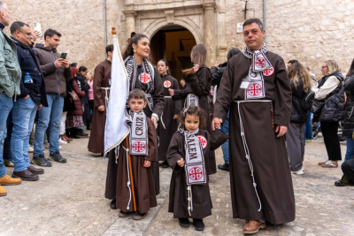 Cerca de mil niños desafían al frío en la Procesión Infantil y auguran un futuro brillante para nuestra Semana Santa