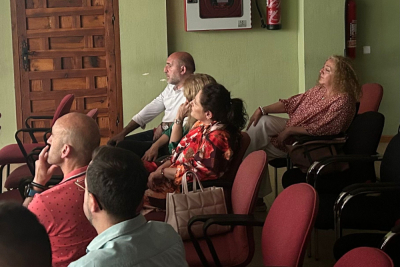 La Junta de Cofradías conoce el proyecto de remodelación integral de la zona centro