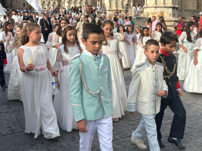 Cuenca demuestra en el Corpus una fe comprometida y sobre la que se puede construir, como pide el Papa León XIV