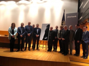 Díaz Arnido anuncia la Semana Santa de Cuenca a través “de la mirada devota” del nazareno